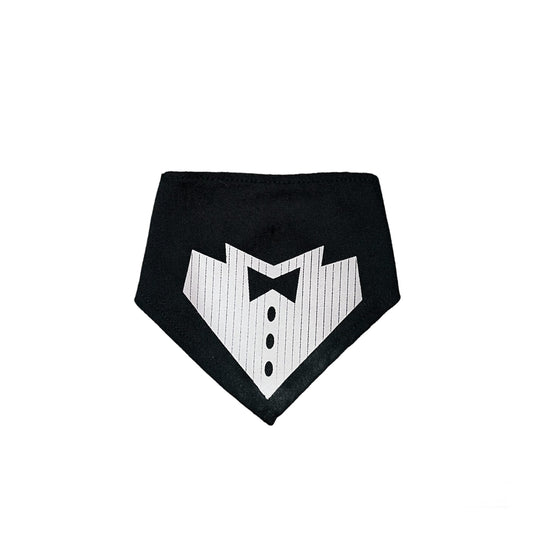 Pañoleta con corbatín