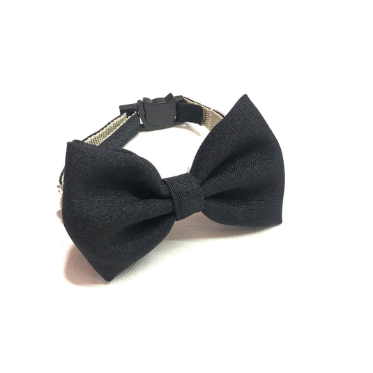 Bowtie size S for dogs and cats
