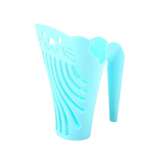 Plastic shovels for sandbox