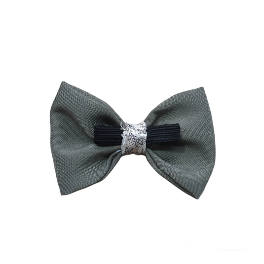 Bowtie for dogs and cats without collar