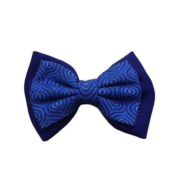 Bowtie for dogs and cats without collar