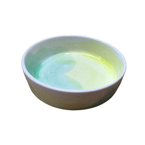 GEA ceramic feeder / drinker. Assorted colors